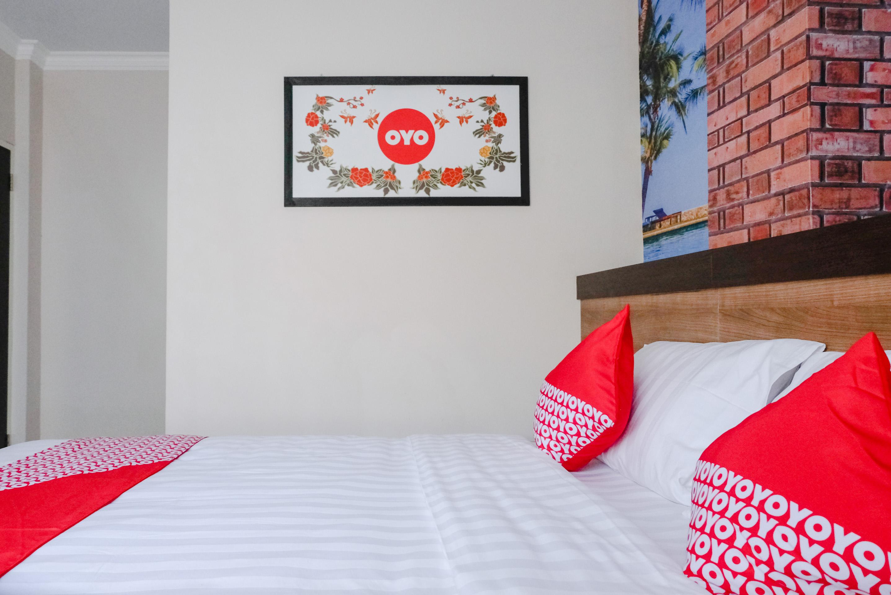 Noura Guest House Syariah Malang Eksteriør bilde