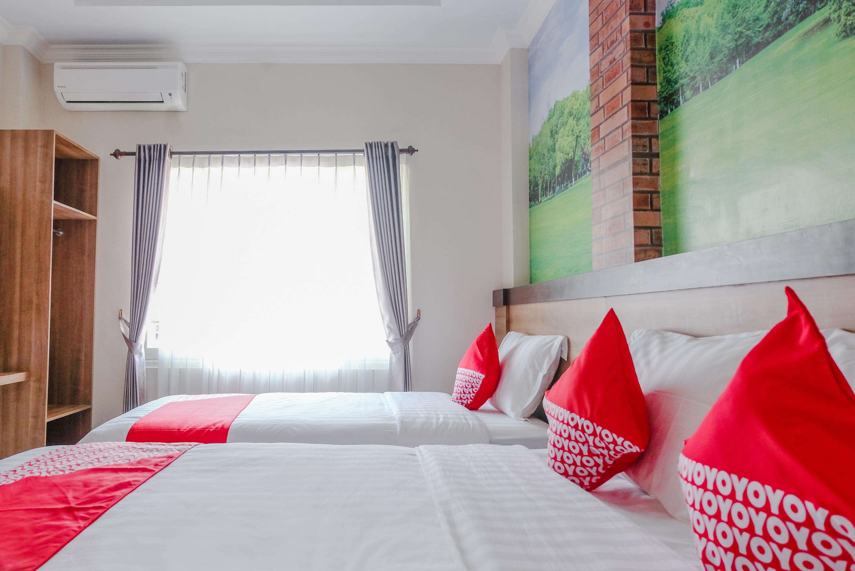 Noura Guest House Syariah Malang Eksteriør bilde