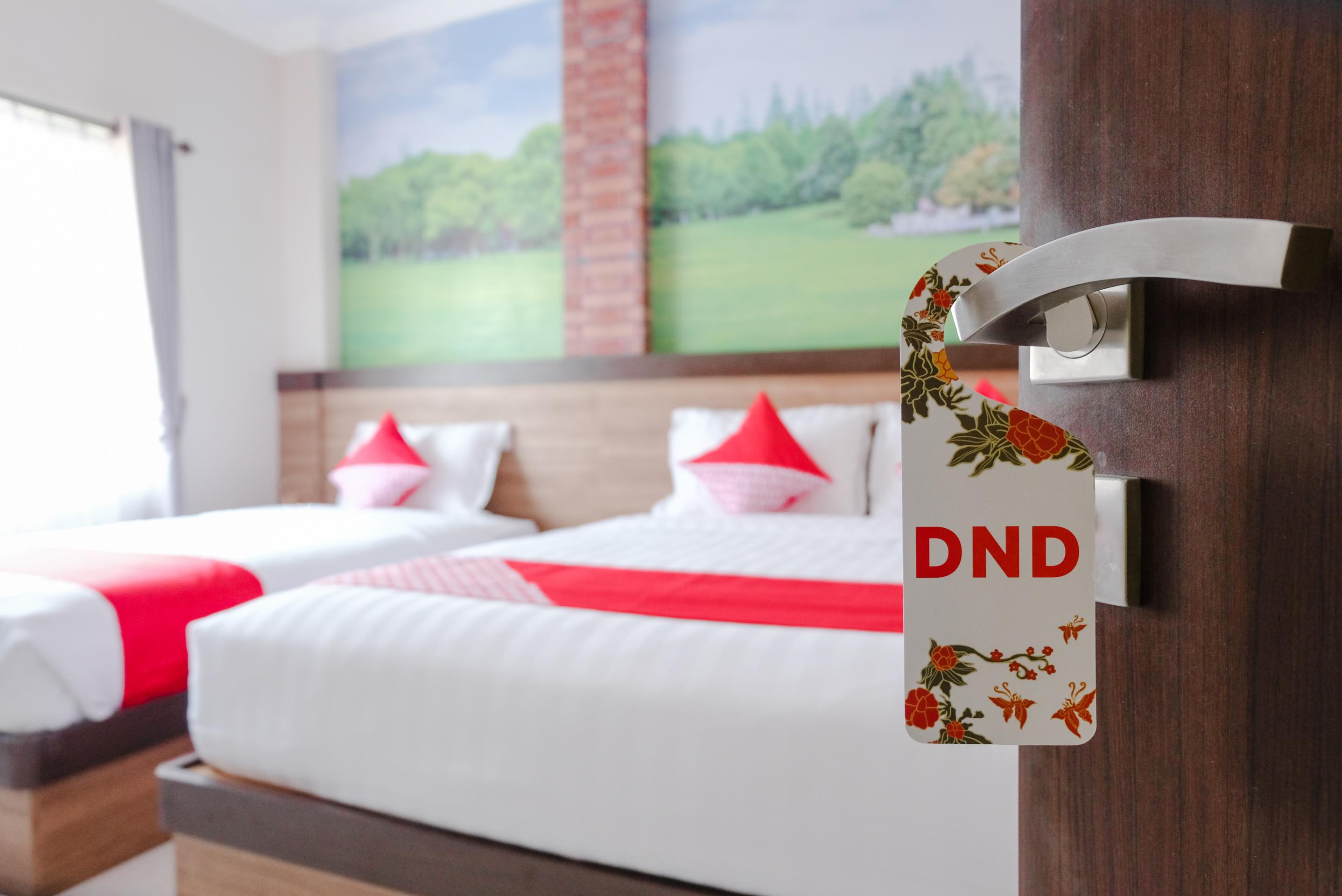 Noura Guest House Syariah Malang Eksteriør bilde